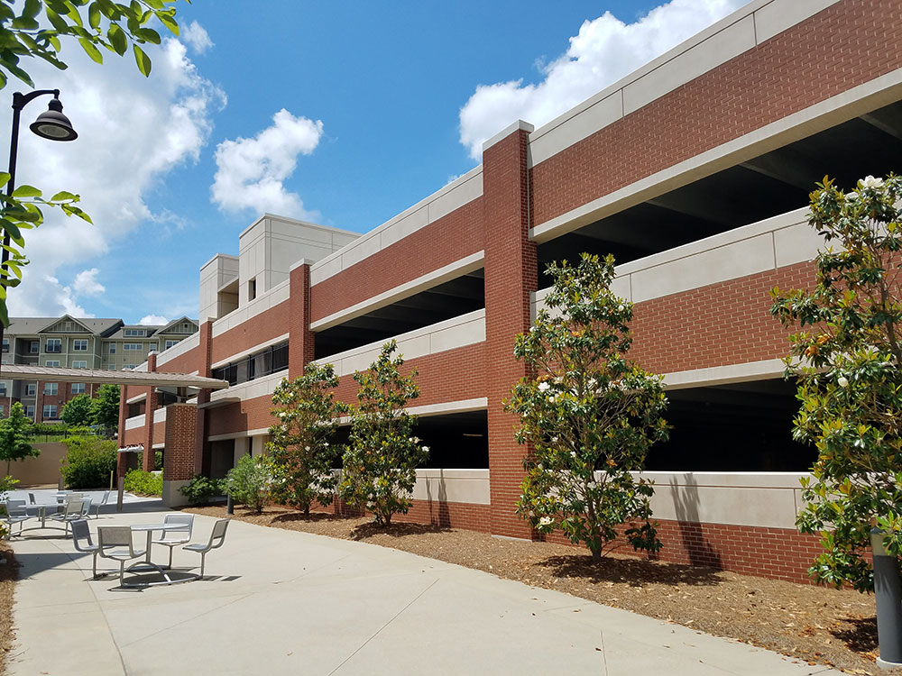 Northside-Cherokee Towne Lake Parking Deck